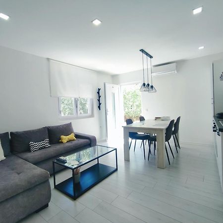 דירות Sutomiscica Garden מראה חיצוני תמונה